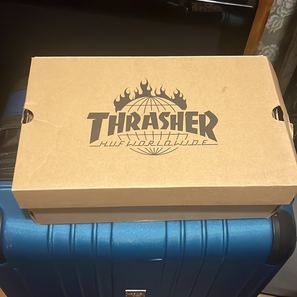 Deadstock NWT Huf x Thrasher Classic HI’s Men’s 9 - Picture 7 of 9